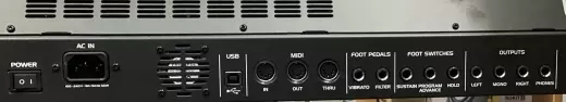 Behringer - UB-XA 2